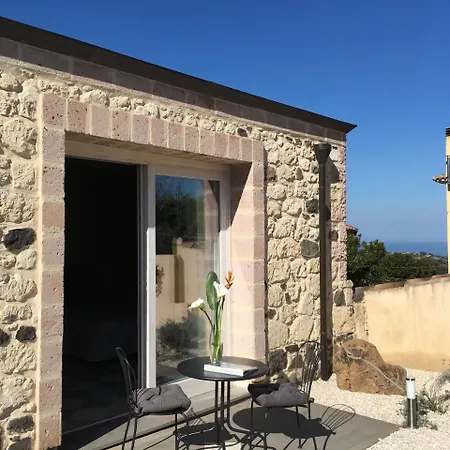 La Petite Maison Tresnuraghes