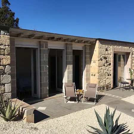 La Petite Maison 3* Tresnuraghes
