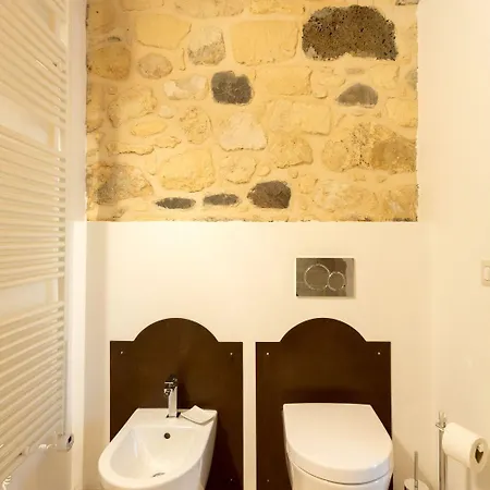 La Petite Maison
