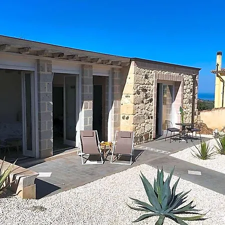Hotel La Petite Maison Tresnuraghes