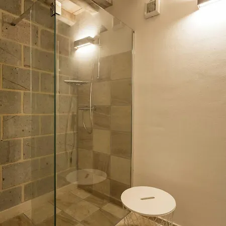 La Petite Maison 3*